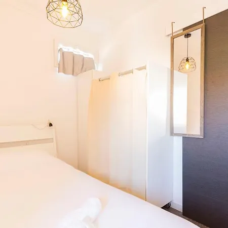 Chez Dominique - 1 Chbre Centre Migrainier T2 Avec Ac アパート アンティーブ